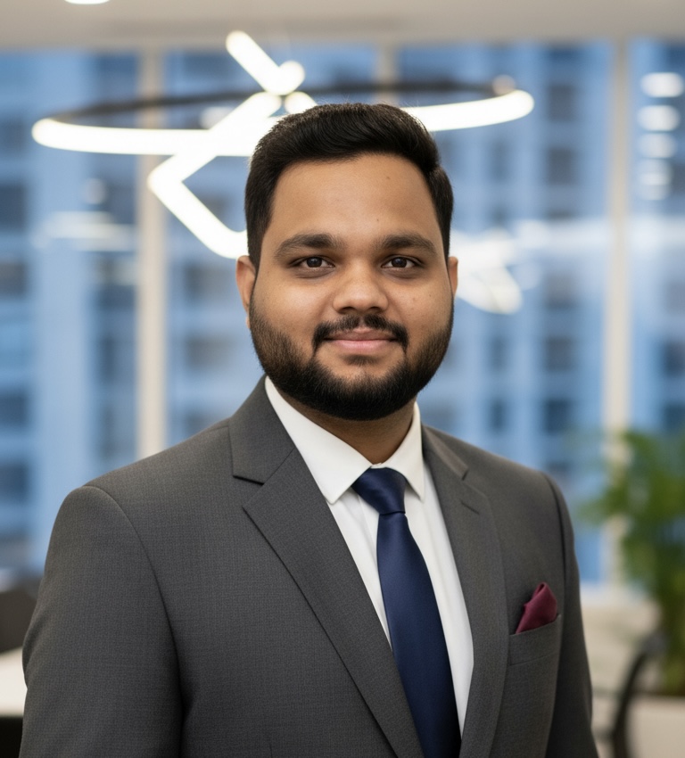 Hrushikesh Dakshinkar